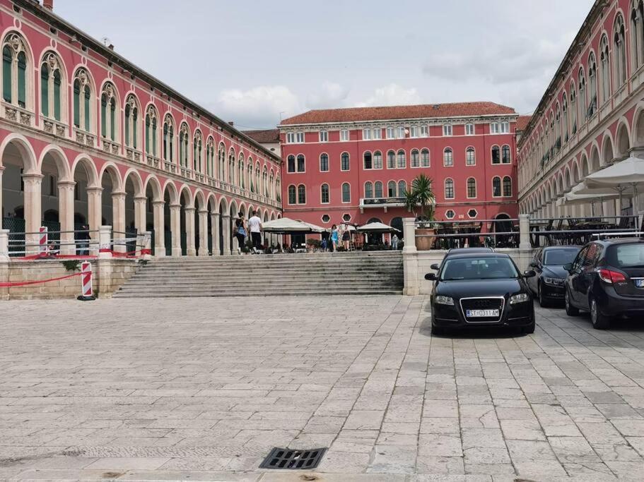 Teni Split Exteriér fotografie