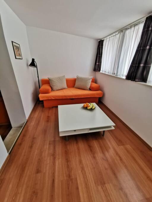 Teni Split Exteriér fotografie